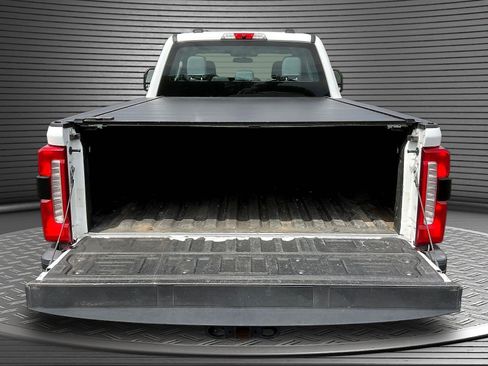 Used 2023 Ford F250 XL w/ 360-Degree Camera Package AWD/4WD image 9