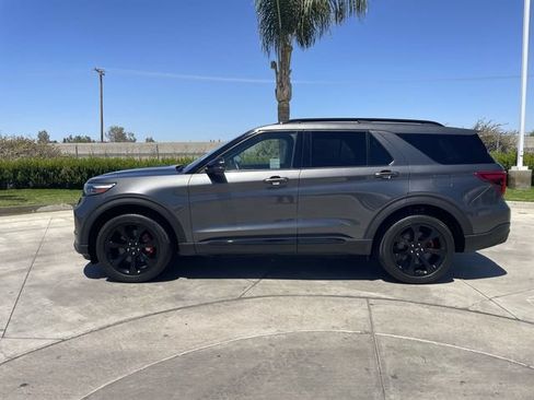 Used 2020 Ford Explorer ST w/ ST Street Pack AWD/4WD image 5