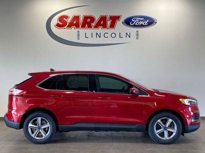 Used 2022 Ford Edge SEL w/ Convenience Package