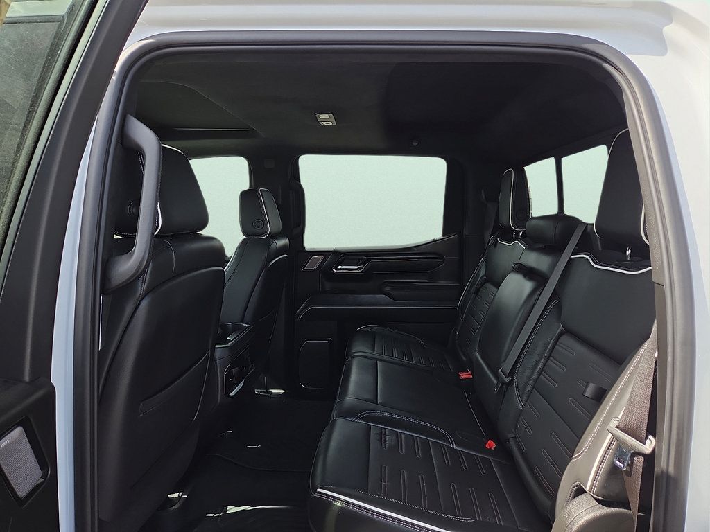 Used 2023 GMC Sierra 1500 AT4X w/ AT4X AEV Edition AWD/4WD image 11