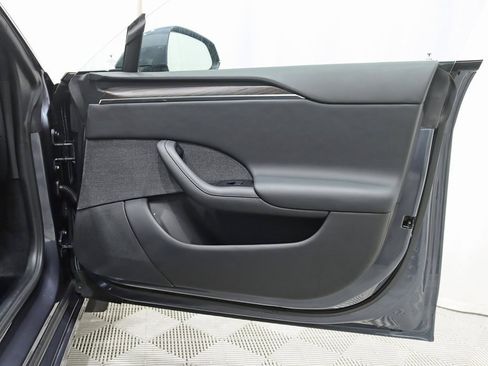Used 2023 Tesla Model S Standard Range image 36