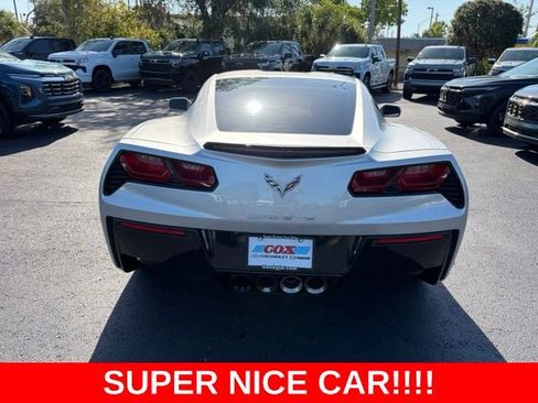Used 2019 Chevrolet Corvette Stingray Coupe w/ 1LT RWD image 5