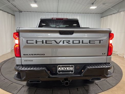 New 2026 Chevrolet Silverado 1500 LT Trail Boss w/ Dark Appearance Package image 7