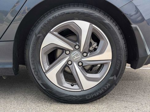 Used 2019 Honda Insight EX image 11