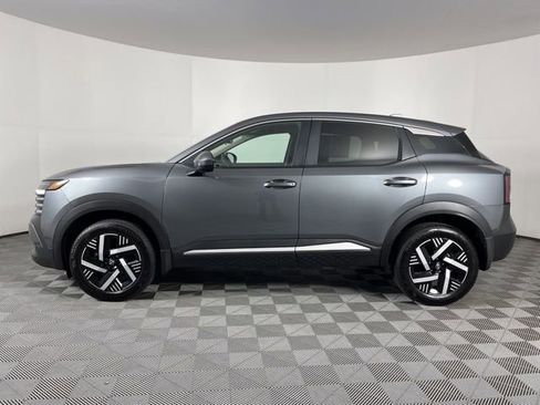 Certified 2025 Nissan Kicks SV FWD image 7