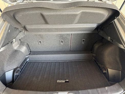 Used 2020 Nissan Rogue Sport S w/ Appearance Package image 10