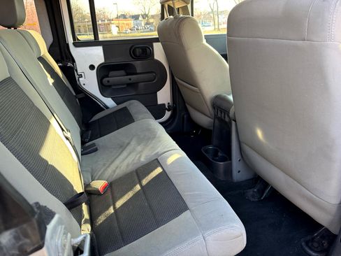 Used 2008 Jeep Wrangler Unlimited X image 36
