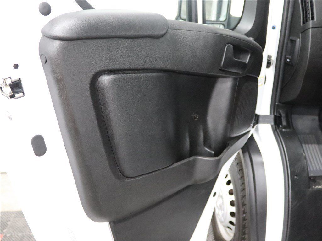 Used 2025 RAM ProMaster 2500 w/ Convenience Group FWD image 18