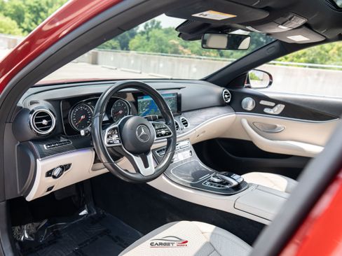 Used 2019 Mercedes-Benz E 300 image 13