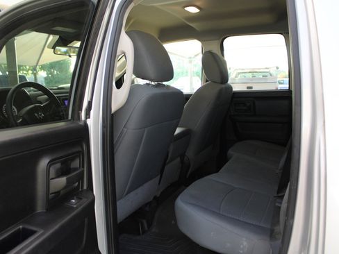 Used 2014 RAM 1500 Express image 11