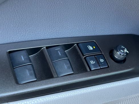 Certified 2021 Toyota Camry LE FWD image 13