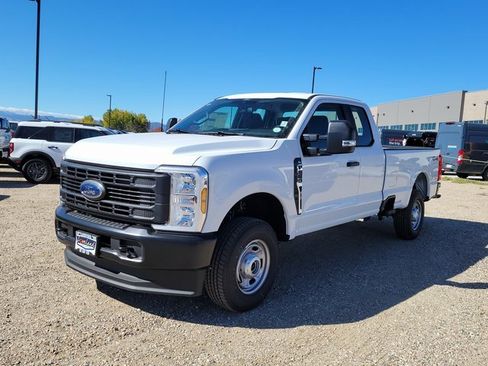 New 2026 Ford F250 XL image 4