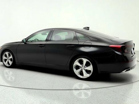 Used 2019 Honda Accord Touring image 7