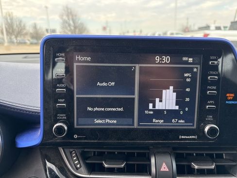 Used 2020 Toyota C-HR XLE image 15