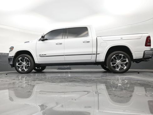 Used 2024 RAM 1500 Limited AWD/4WD image 22