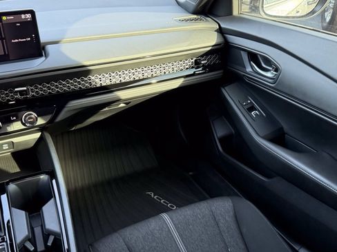 Used 2024 Honda Accord Sport image 16