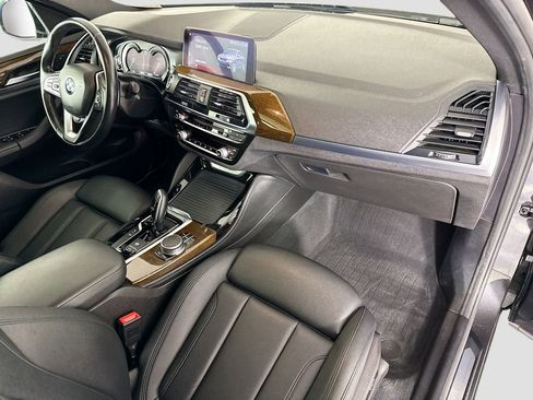 Used 2019 BMW X4 xDrive30i w/ Driving Assistance Package AWD/4WD image 18