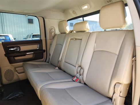 Used 2015 RAM 3500 Laramie image 17
