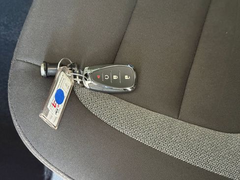 Used 2025 Chevrolet TrailBlazer LT image 25