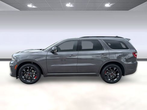 Used 2024 Dodge Durango GT image 2