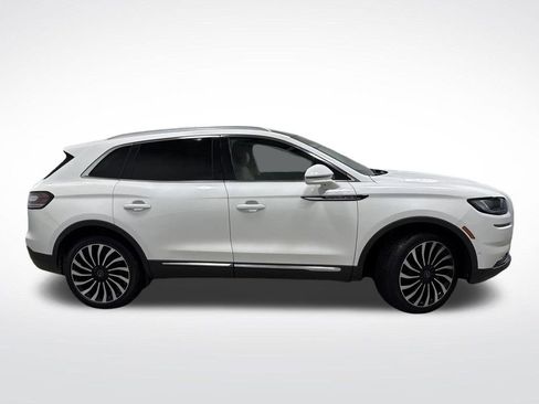 Used 2022 Lincoln Nautilus Black Label w/ Class II Trailer Tow Package image 2