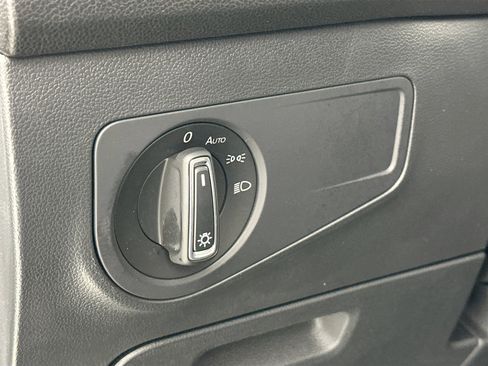 Used 2024 Volkswagen Tiguan Wolfsburg Edition FWD image 10