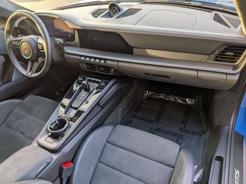 Certified 2025 Porsche 911 Carrera 4 GTS AWD/4WD image 24