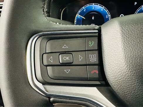 Used 2024 Jeep Wagoneer Series II image 14