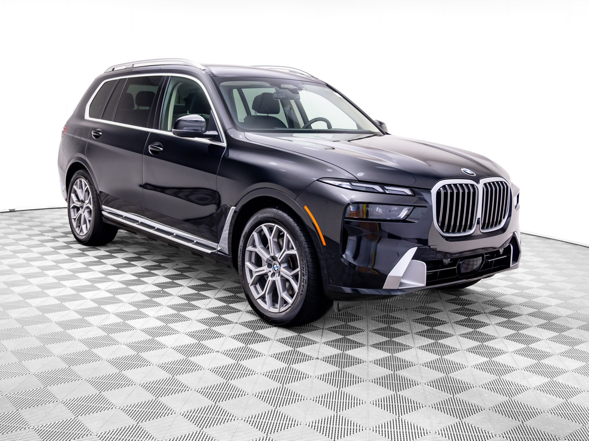 Certified 2026 BMW X7 xDrive40i AWD/4WD image 8