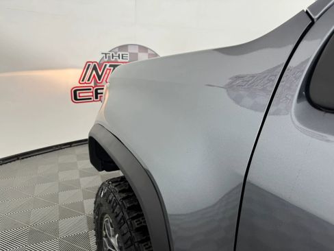 Used 2022 Chevrolet Colorado ZR2 image 24