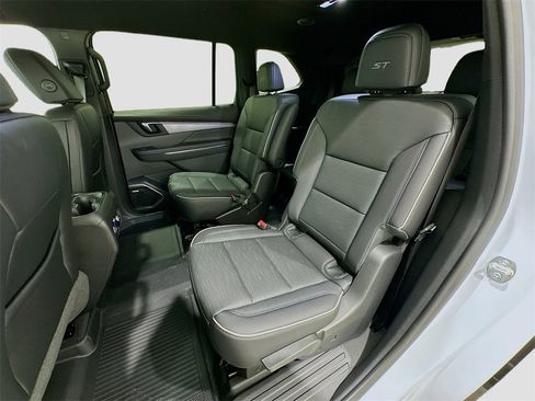 New 2026 Buick Enclave Sport Touring w/ Power Package image 25