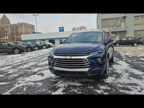 Certified 2023 Chevrolet Blazer Premier AWD/4WD image 36