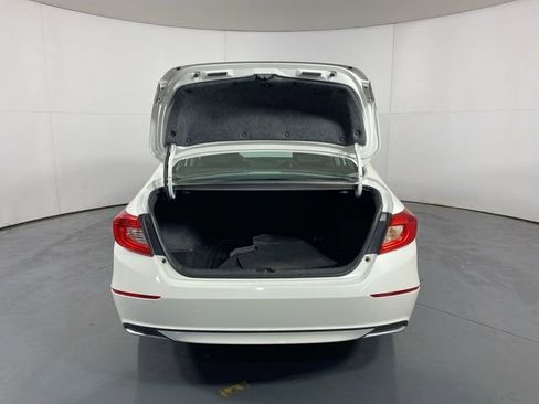 Used 2020 Honda Accord EX image 35