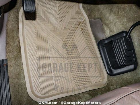 Used 1994 Ford Bronco XL image 81