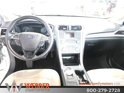 Used 2019 Ford Fusion S image 10