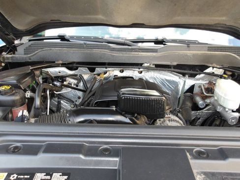 Used 2015 Chevrolet Silverado 2500 LT w/ LT Convenience Package AWD/4WD image 22