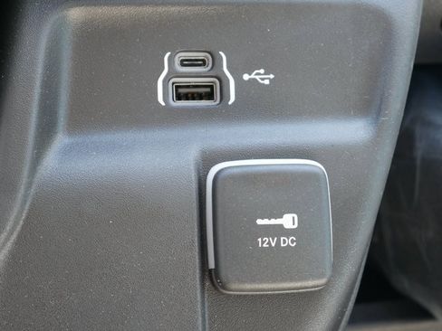 Used 2024 RAM ProMaster 3500 w/ Cold Weather Group image 18