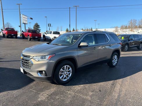 Used 2018 Chevrolet Traverse LT image 7