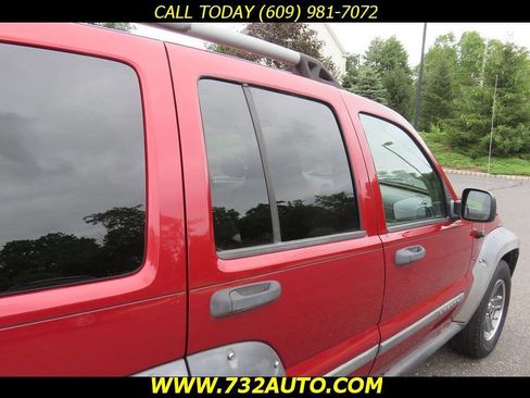 Used 2006 Jeep Liberty Renegade image 18