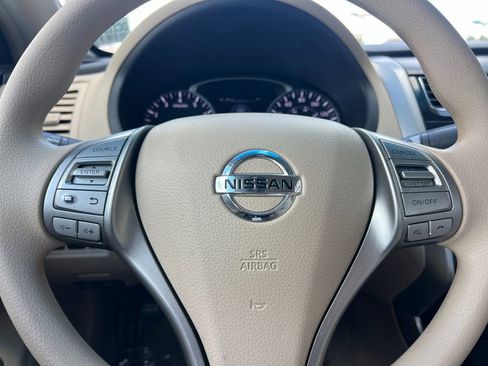 Used 2013 Nissan Altima 2.5 S image 21