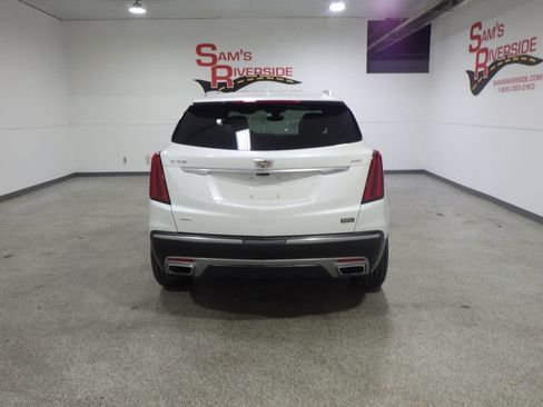 Used 2020 Cadillac XT5 Premium Luxury AWD/4WD image 3