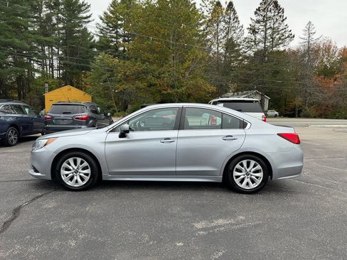 Used 2016 Subaru Legacy 2.5i Premium image 11