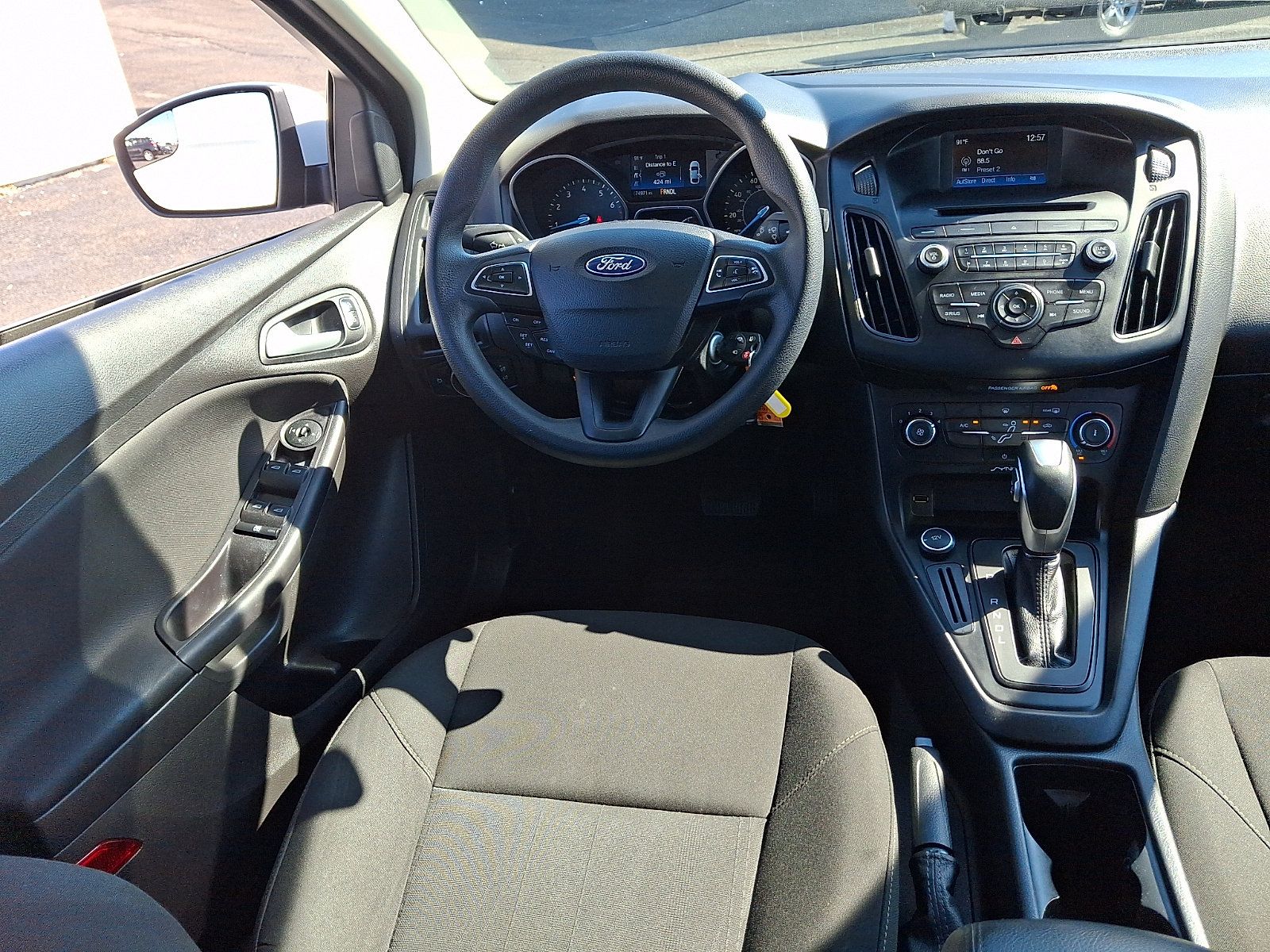 Used 2016 Ford Focus SE FWD image 10