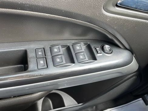Used 2018 Chevrolet Colorado LT w/ Safety Package AWD/4WD image 12
