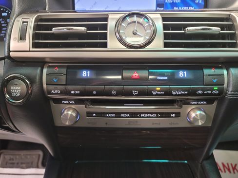 Used 2013 Lexus LS 460 L image 17