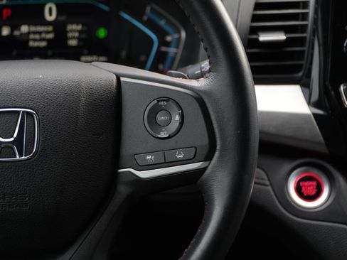Used 2023 Honda Odyssey Sport image 19