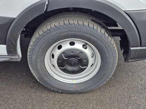 New 2025 Ford Transit 250 Low Roof image 12