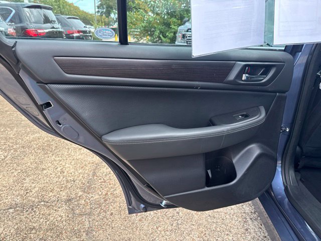 Used 2017 Subaru Legacy 2.5i Limited AWD/4WD image 17