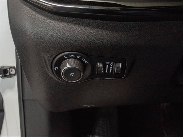Used 2022 Jeep Compass Trailhawk w/ Trailhawk Elite Group AWD/4WD image 11
