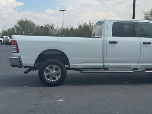 Used 2024 RAM 2500 Big Horn w/ Bed Utility Group AWD/4WD image 5